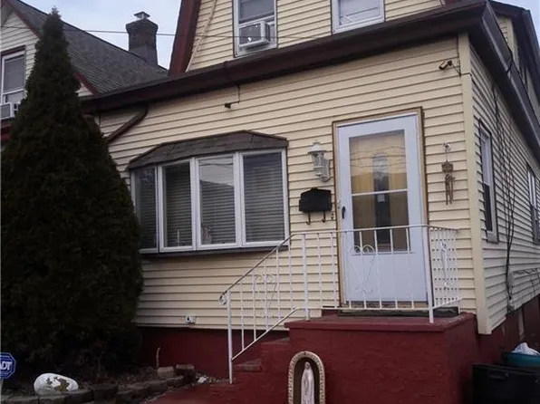 298 Sutton St, Perth Amboy, NJ 08861