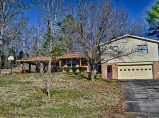 3724 Hughes Dr, Kingsport, TN 37660