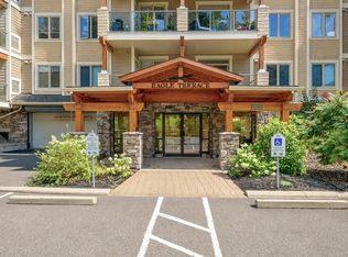 2470 Tuscany Dr Unit 405, West Kelowna, BC V4T 3G8