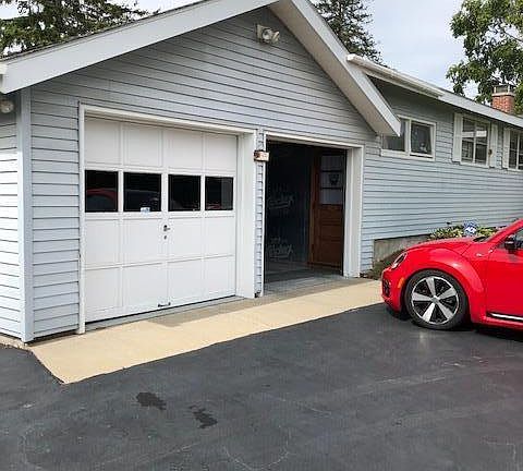 2nd image of 111 Park Ave