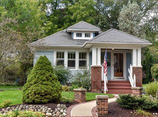 2159 N 73rd St, Wauwatosa, WI 53213