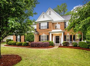 5336 King Arthur Dr, Charlotte, NC 28277