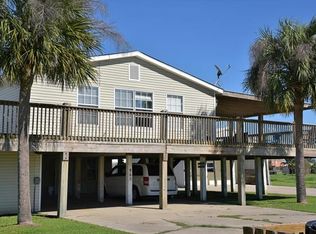 962 Surfview, Crystal Beach, TX 77650
