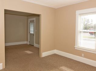 22 Marcelle St, Chicopee, MA 01020