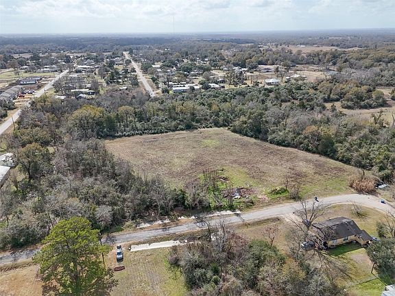 4th image of 22nd St