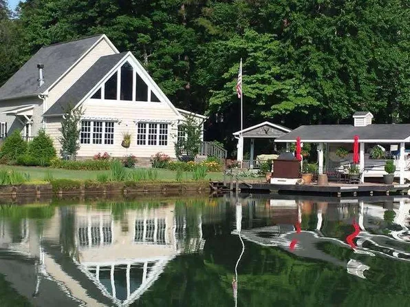 339 Jumping Branch Rd, Tamassee, SC 29686