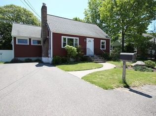 5 Gloria Rd, Randolph, MA 02368
