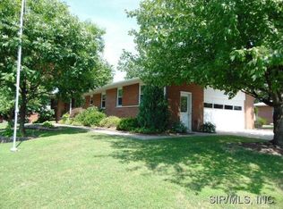 501 Florida Dr, East Alton, IL