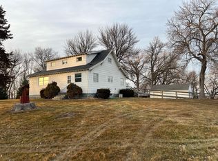 77118 430th St, Truman, MN 56088