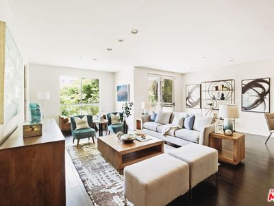 1430 S Beverly Glen Blvd APT 203, Los Angeles, CA, 90024