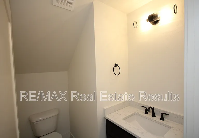 1900 W Saddlebrook Ln — Photo 6