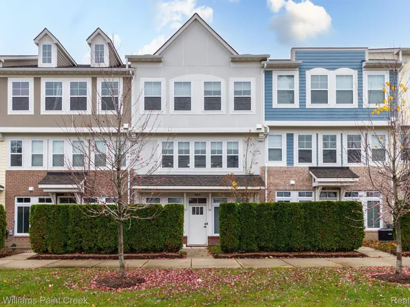 5914 Arban Dr, Troy, MI 48098