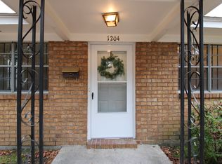 1204 E Anderson St, Savannah, GA 31404