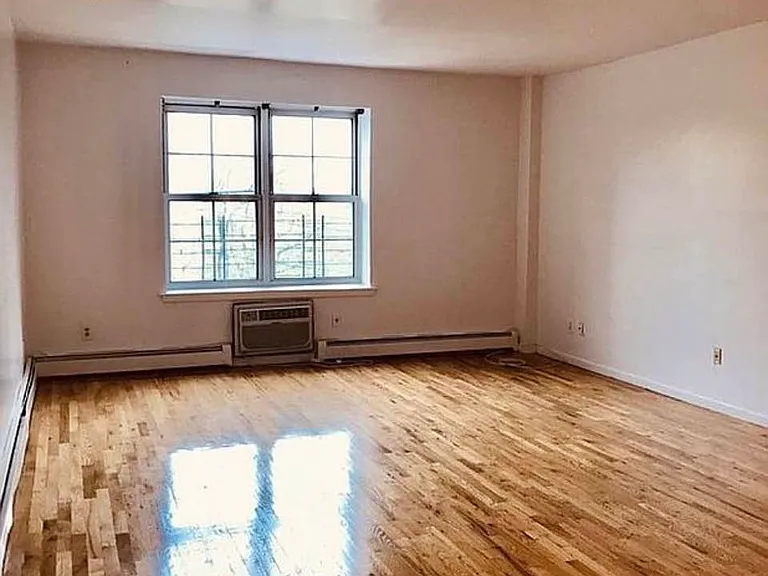 3403 Riverdale Ave #2 — Photo 6