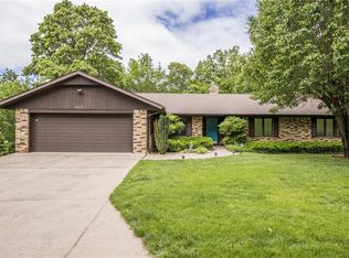 8237 Old White River Rd, Rogers, AR 72756