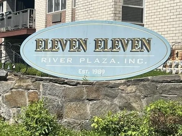1111 River Road image 1 of 19