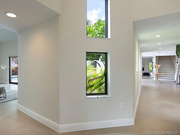 4th image of 17700 SW 83rd Ave