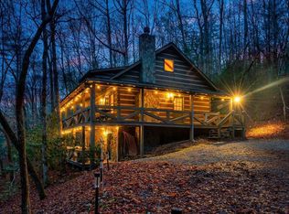 421 Weeks Creek Rd, Blue Ridge, GA 30513