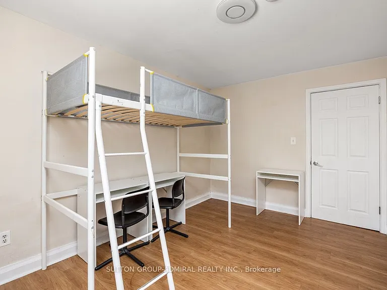 227 Regent St #6 — Photo 5