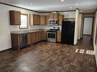 63 Radford Rd, Hastings, MN 55033