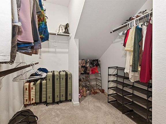 4th image of 27118 Angel Creek Ln