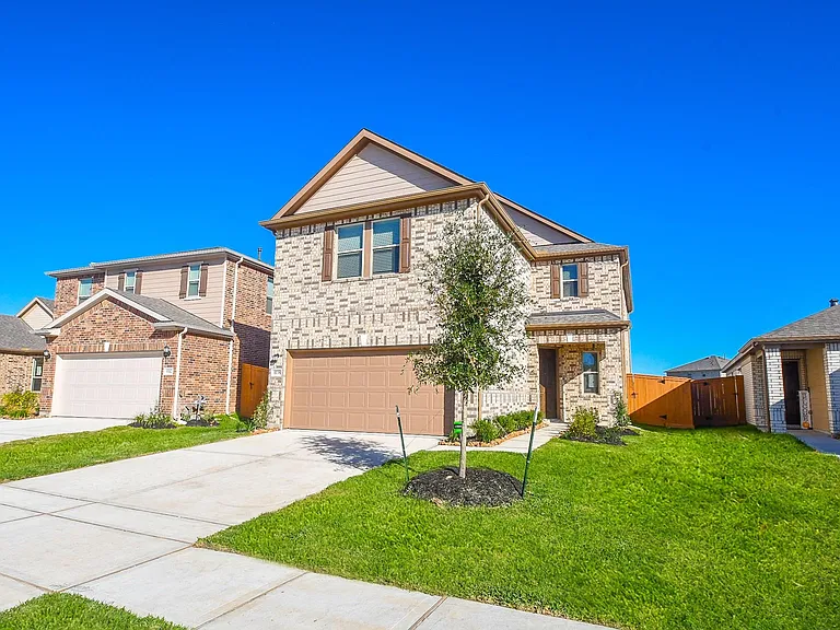 8138 Leisure Point Dr — Photo 3