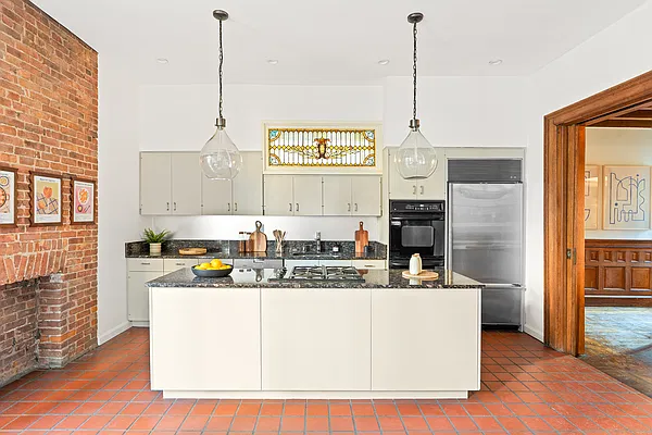 Sold by Corcoran | media 4