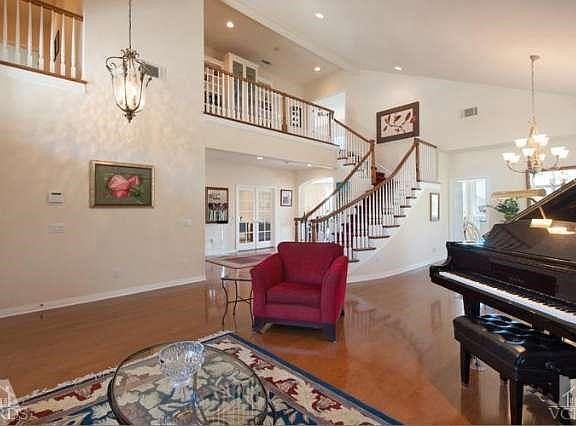 4th image of 1637 Abbotsbury St