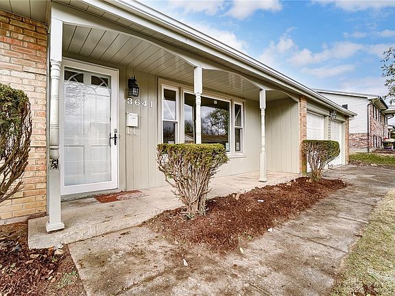 3rd image of 3641 Mandalay Dr