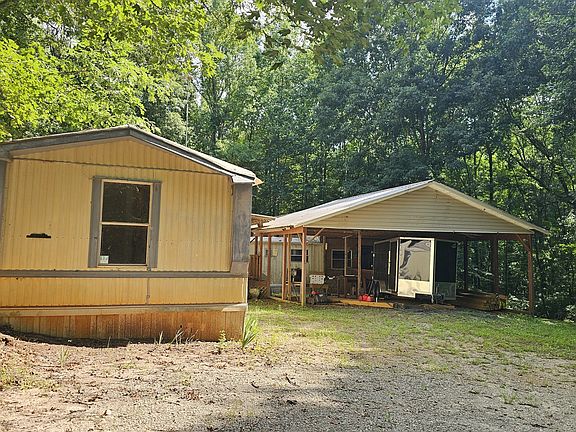 4th image of 132 Windom Dr