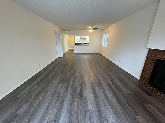 5th image of 5233 Bellingham Ave APT 109