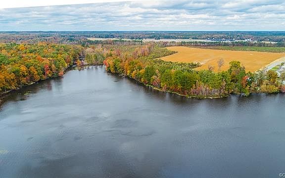 5th image of 22090 Lake Jordan Lndg