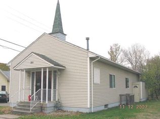 311 Center St, Winona, MN 55987