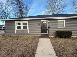 103 Michigan St, Porter, IN 46304