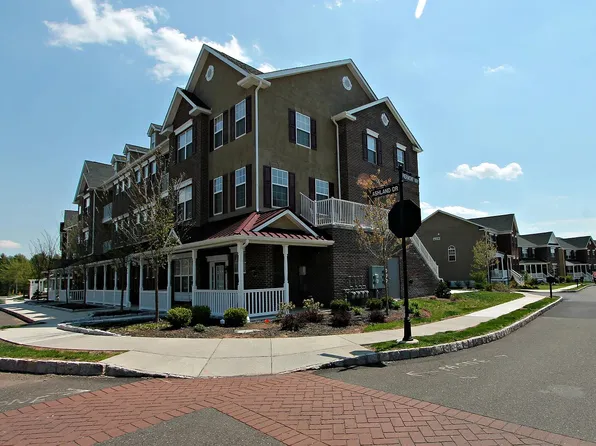 3894 Ashland Dr, Harleysville, PA 19438