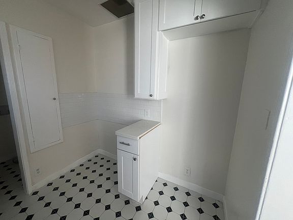 5th image of 4212 Leimert Blvd #4212