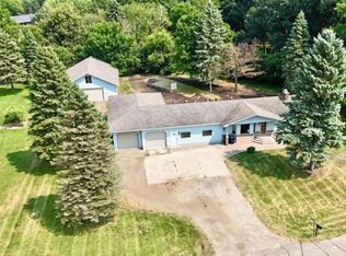 2118 Woodland Ln, Fergus Falls, MN 56537