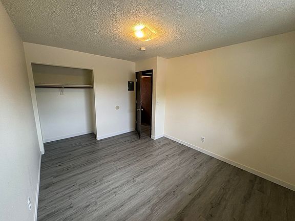 4th image of 430 W Bickford St APT 4