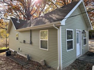 1408 Summer Rd, Valparaiso, IN 46383