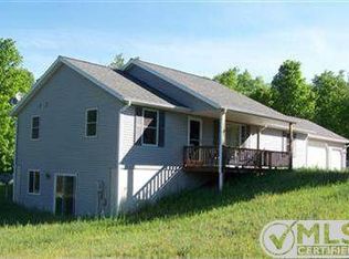 21672 15 Mile Rd, Leroy, MI 49655