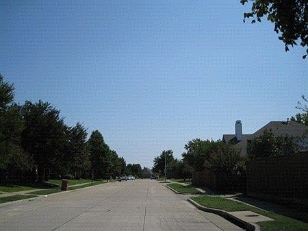 5th image of 2518 Valley Creek Dr