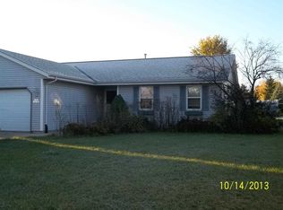 N165W20165 Hickory Ln, Jackson, WI 53037