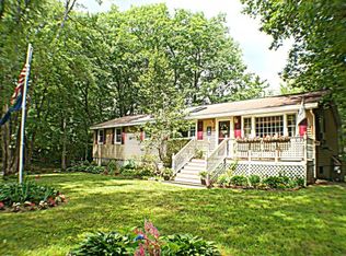 13 Woodland Rd, Windham, NH 03087