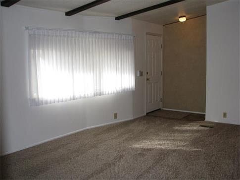 3rd image of 106 Avenida Del Rio Dr