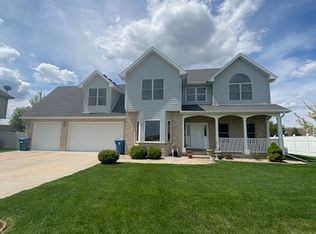 1636 Periwinkle Dr, Morris, IL 60450