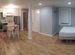 2 Hammond St #3, Newport, RI 02840
