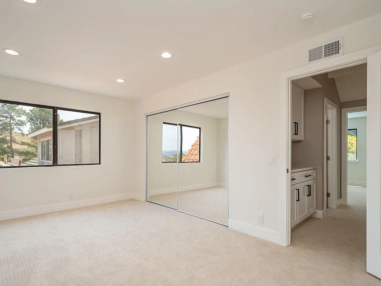 3577 Radcliffe Rd — Photo 21