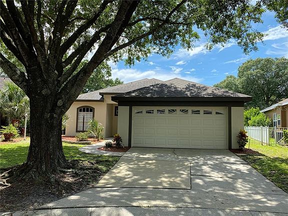 2nd image of 1451 Finsbury Ct