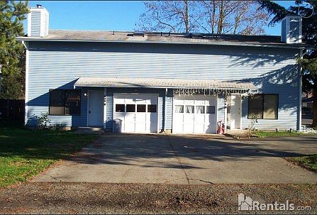 1st image of 921 22nd St NE #A
