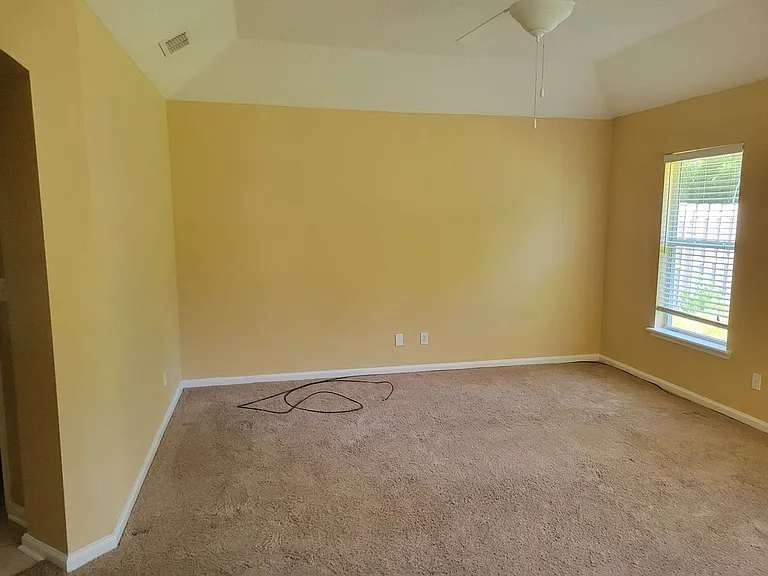 7621 Crosstree Ln — Photo 17